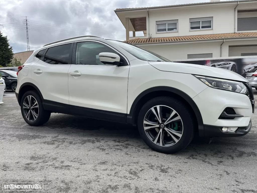 Nissan Qashqai 1.5 dCi N-Connecta 18 - 51