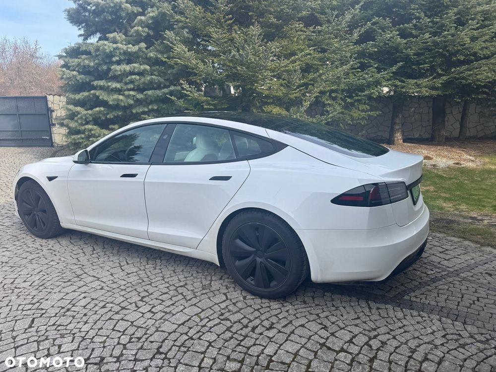 Tesla Model S AWD - 12