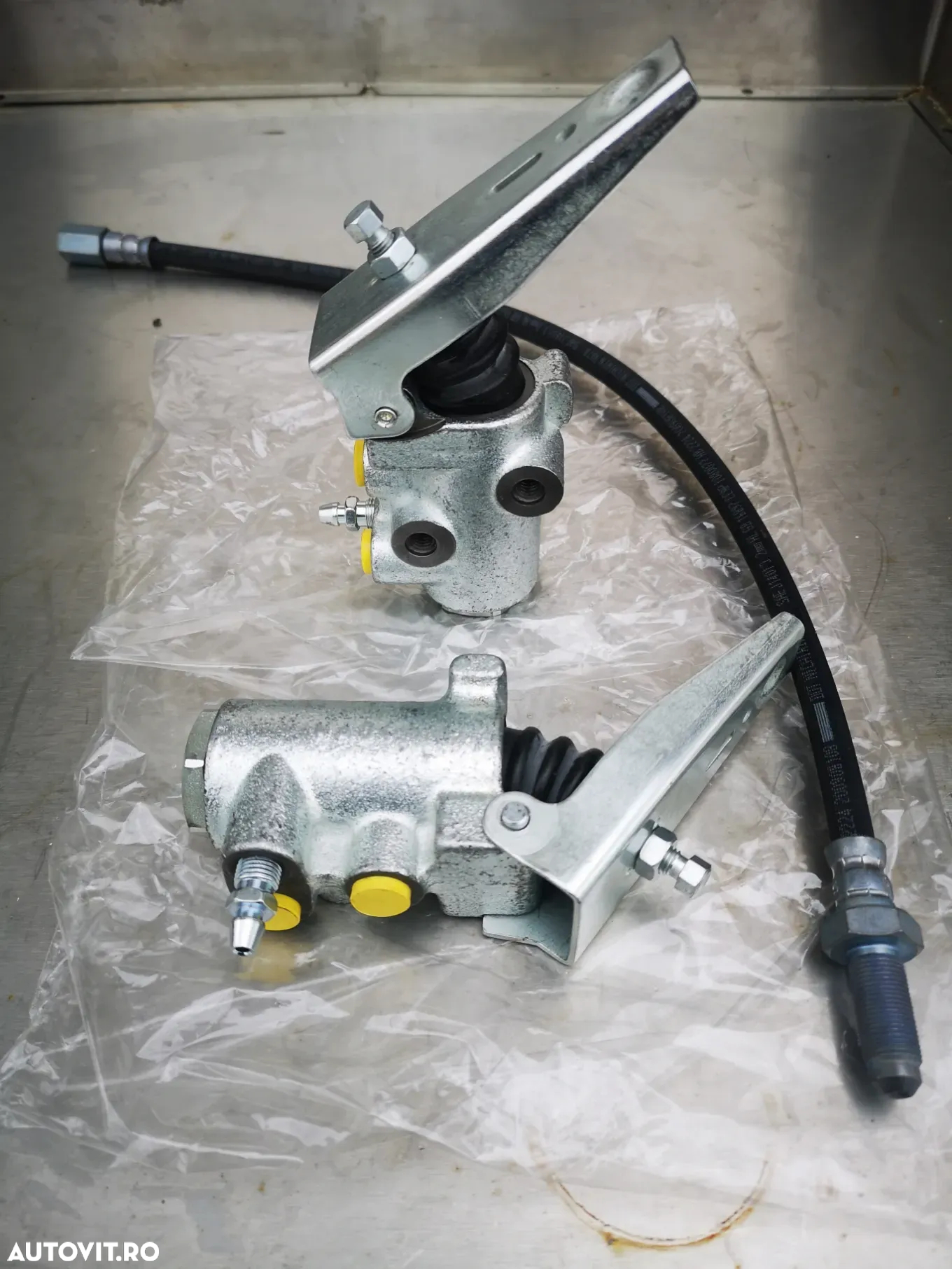 NISSAN ATLEON DISRIBUITOR REGULATOR REPARTITOR  Supapă de detectare a sarcinii de frânare L35 ECO-T EBRO - 26