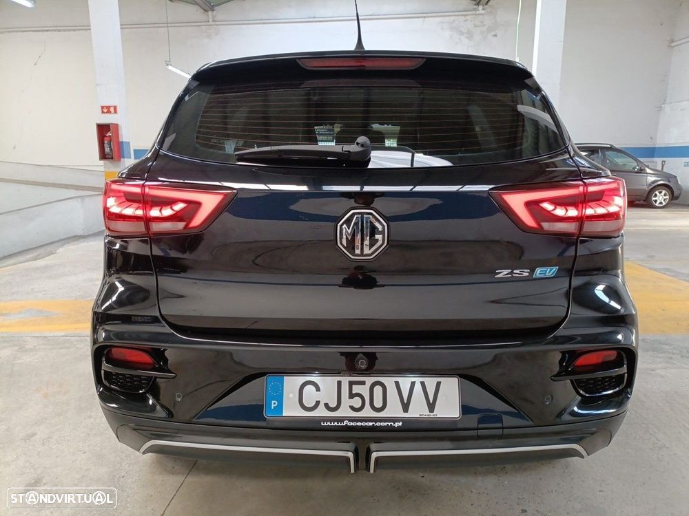 MG ZS EV 72.6 kWh Luxury - 13