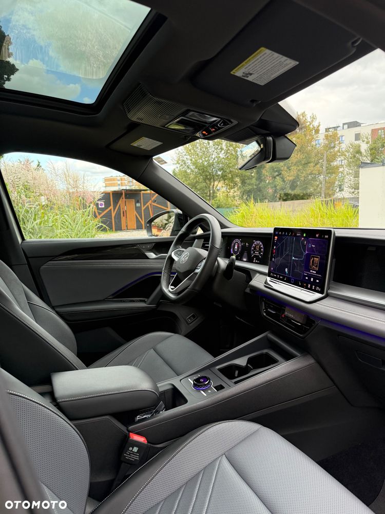 Volkswagen Tiguan - 10