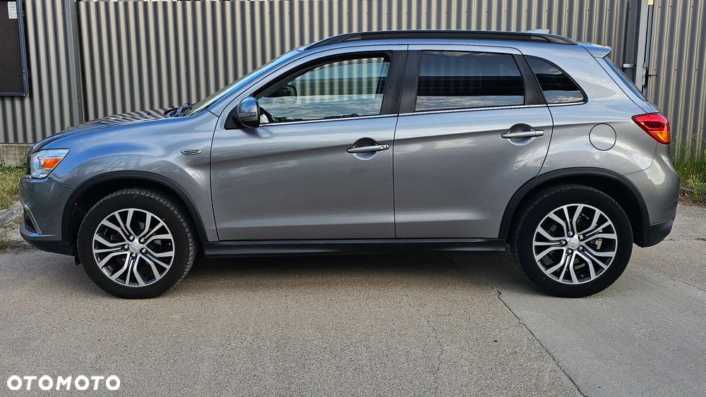 Mitsubishi ASX 1.6 Intense Plus Navi Blue Edition - 3