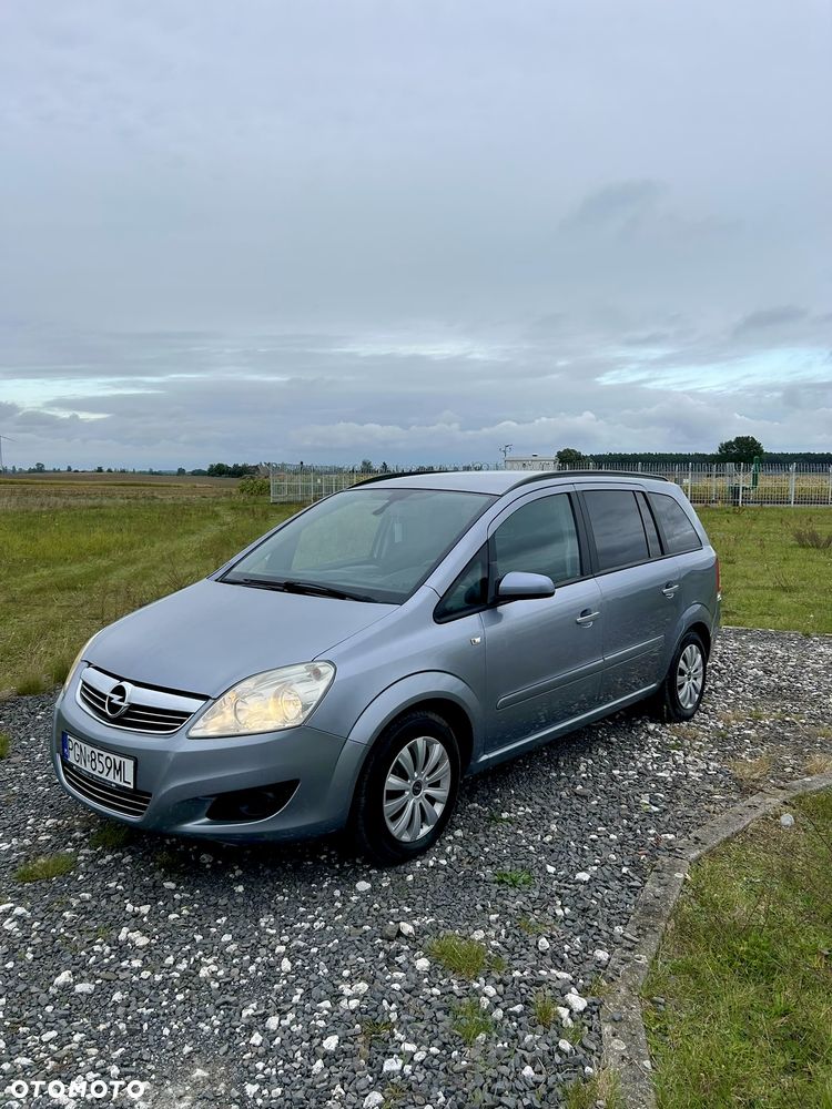 Opel Zafira 1.6 Edition - 1