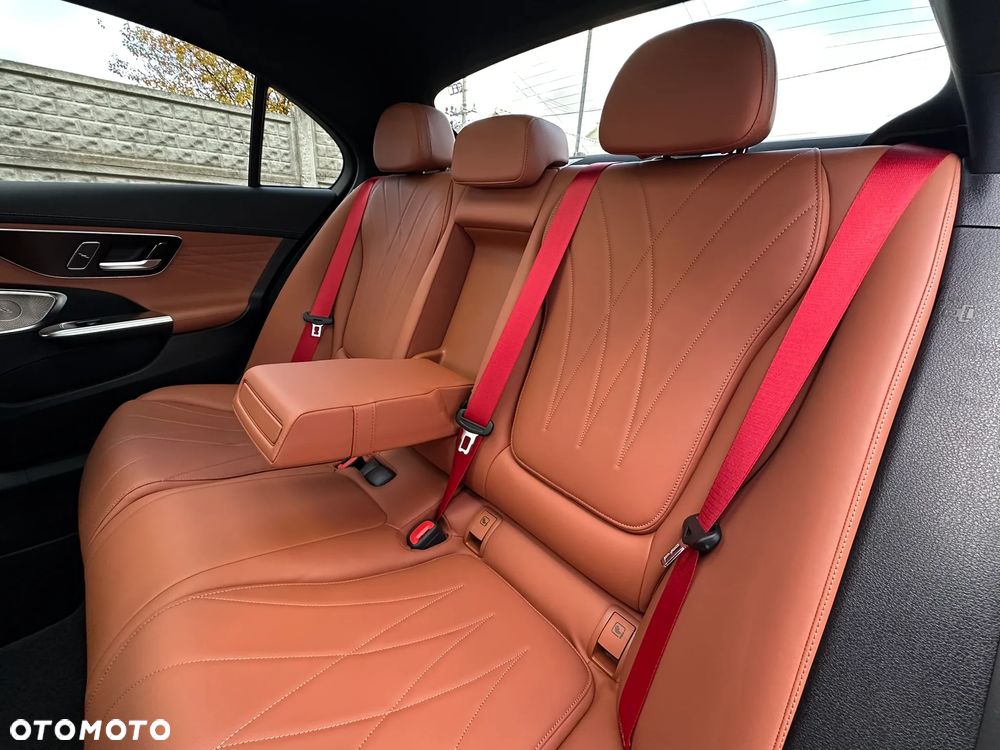 Mercedes-Benz Klasa C AMG 63 S E Performance PHEV 4-Matic - 21