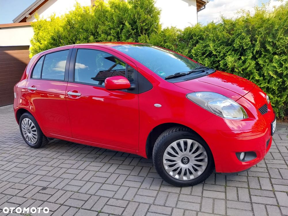 Toyota Yaris 1.0 Terra - 25