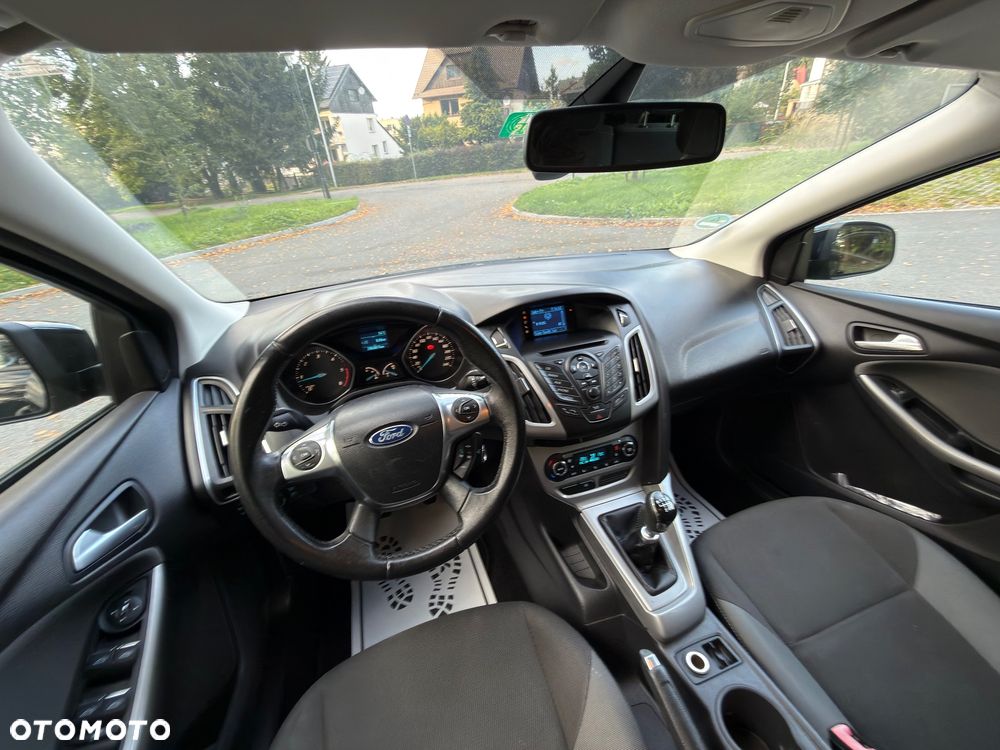 Ford Focus - 21
