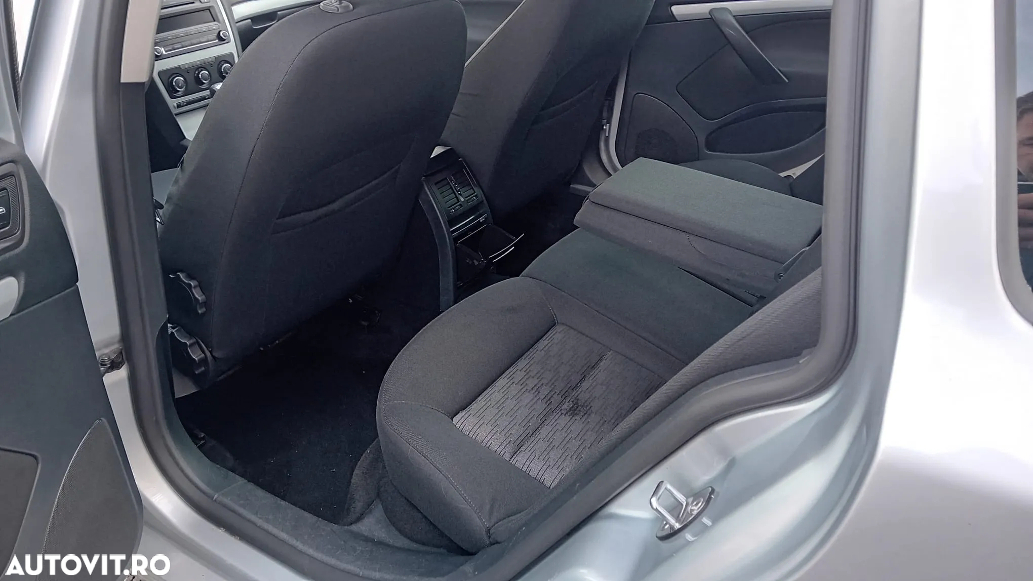 Skoda Octavia 1.6 TDI AMBITION - 11