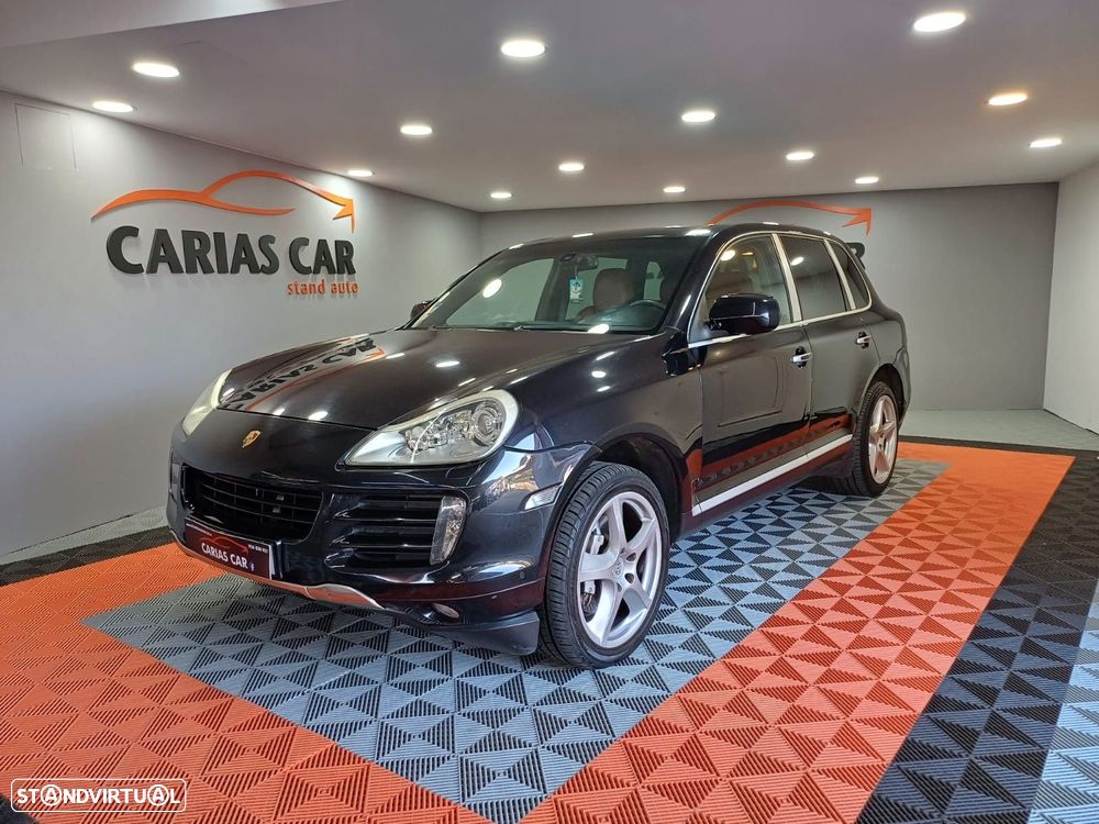 Porsche Cayenne S Tiptronic - 1