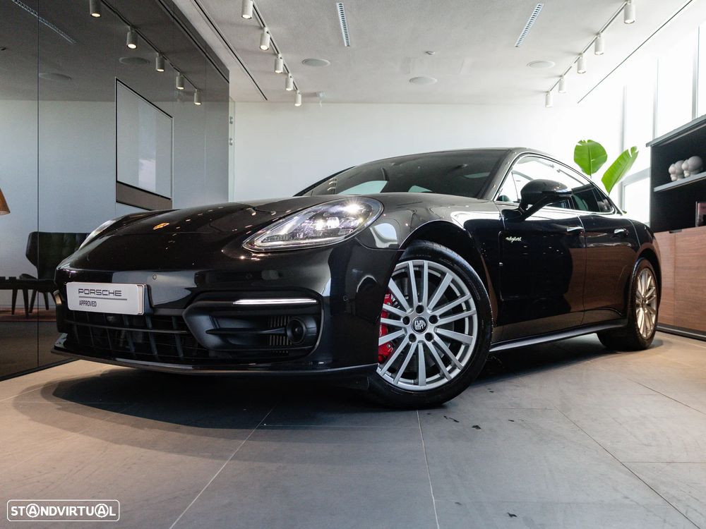 Porsche Panamera 4S E-Hybrid - 4