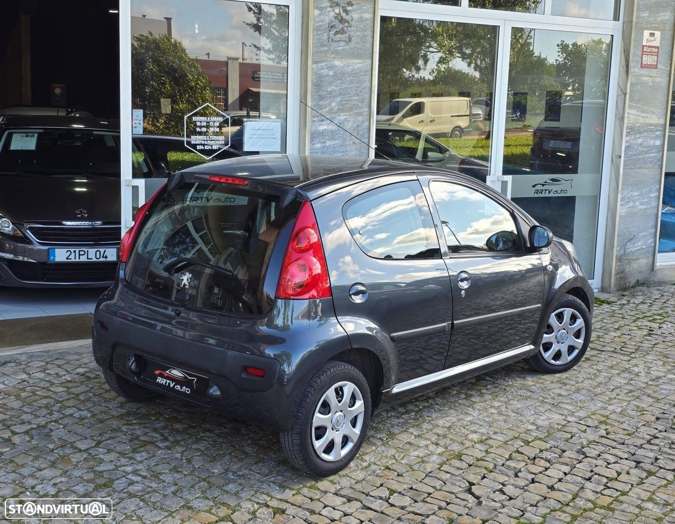 Peugeot 107 1.0 Style - 4