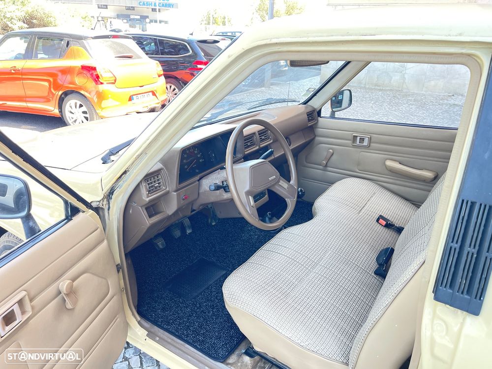 Toyota Hilux 2.4 D LN110L Cx Mad. C.E - 9