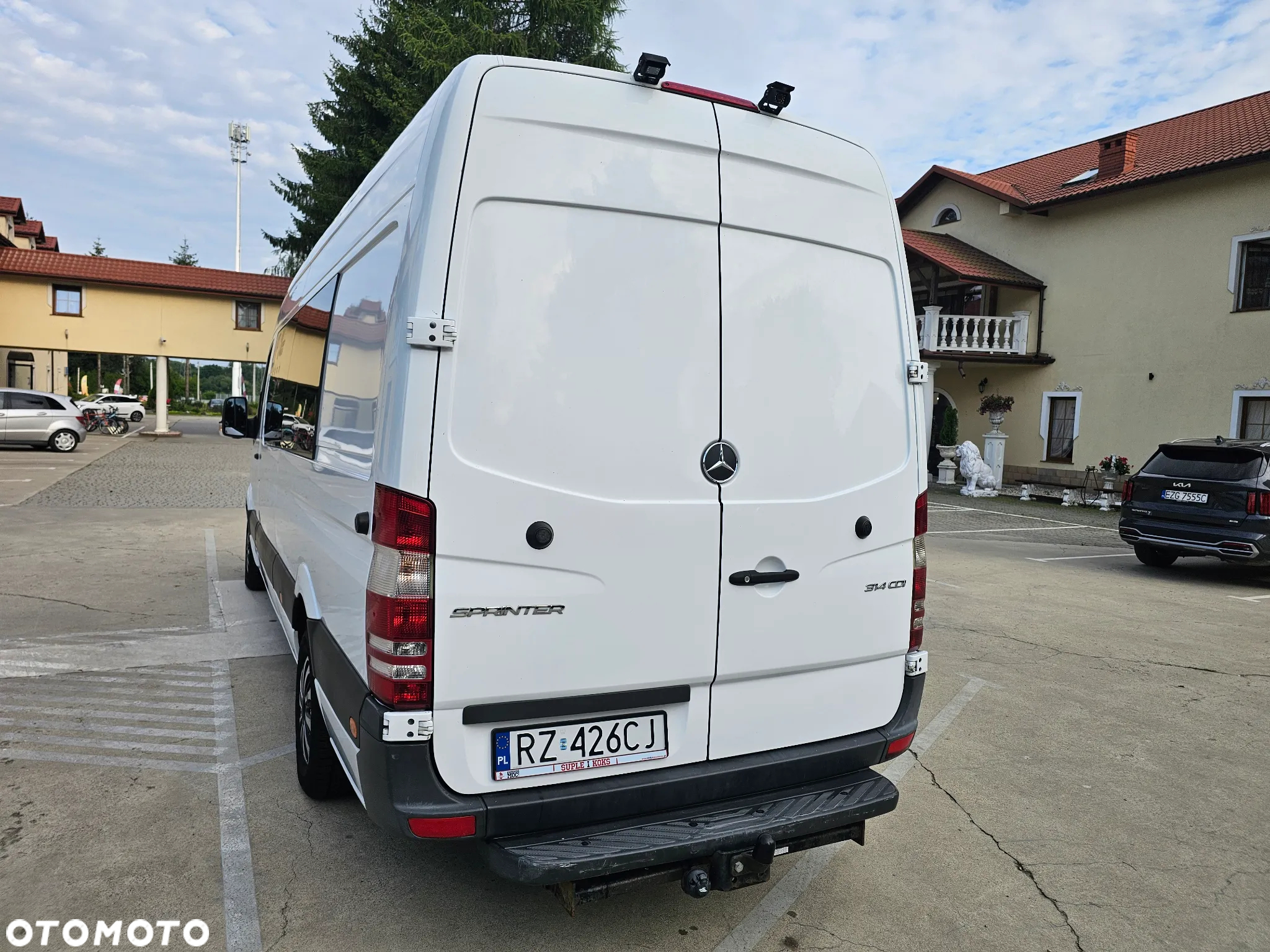 Mercedes-Benz Sprinter - 6