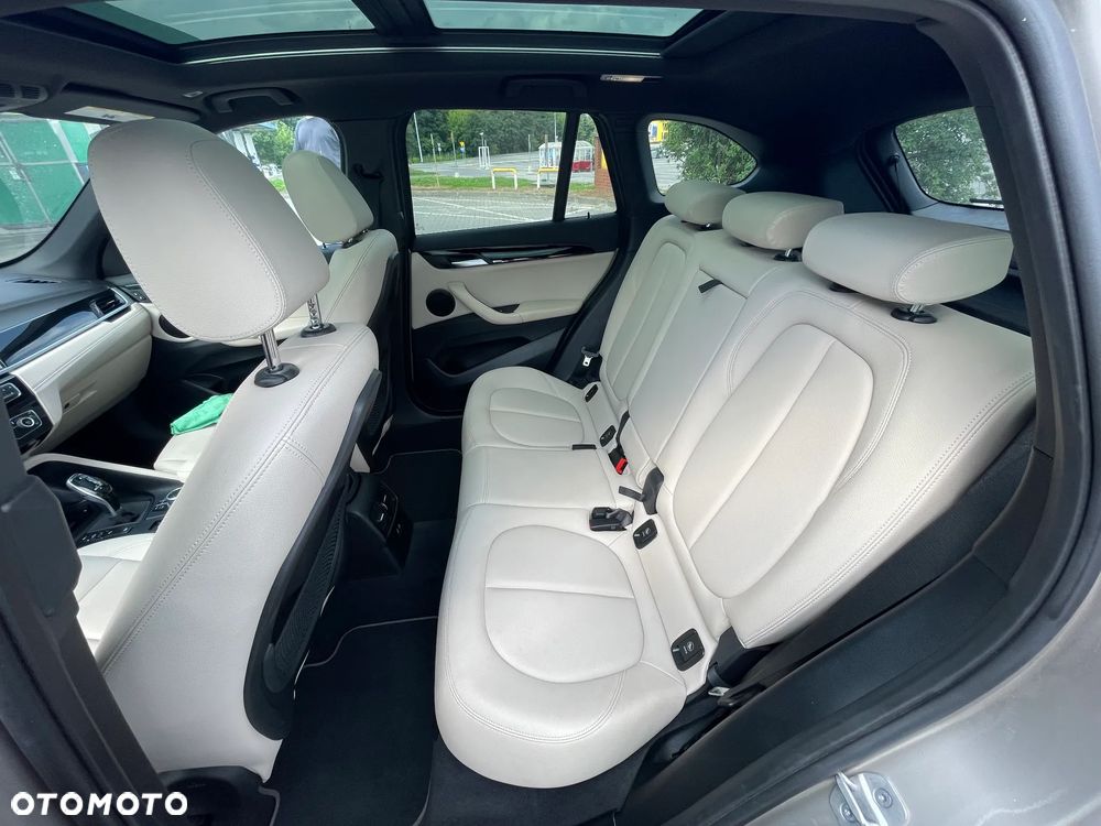 BMW X1 - 15