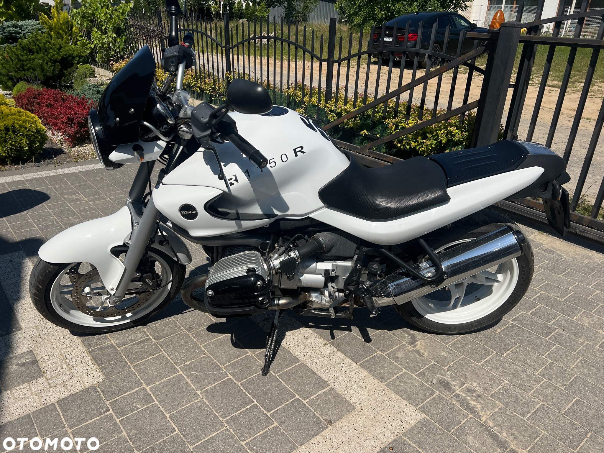 BMW R - 2