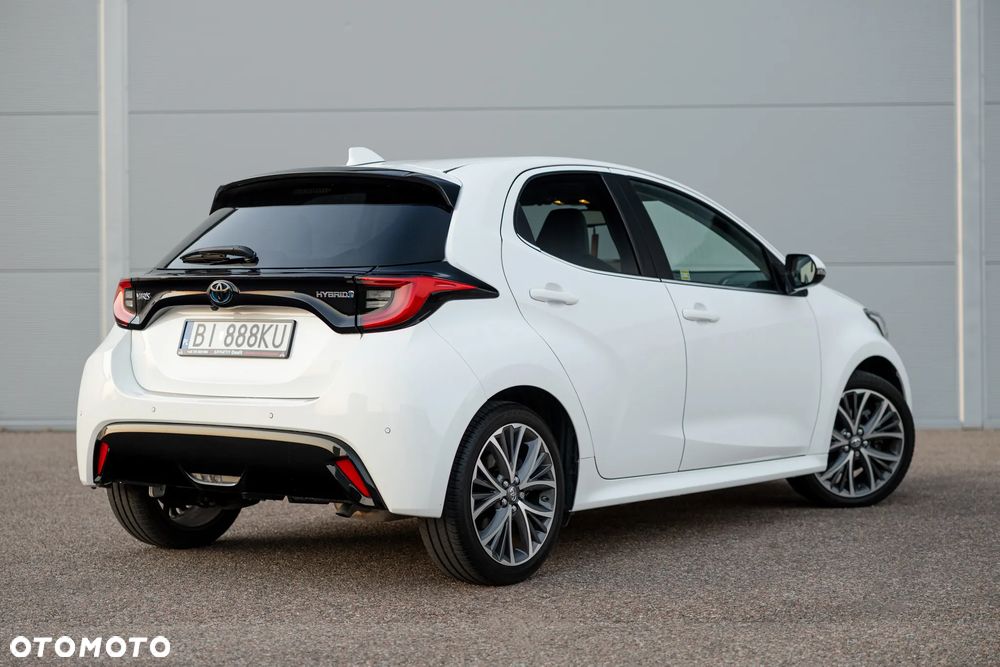 Toyota Yaris Hybrid 1.5 Executive - 12