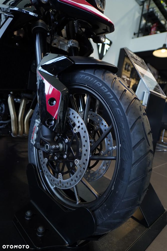 Triumph Tiger - 3