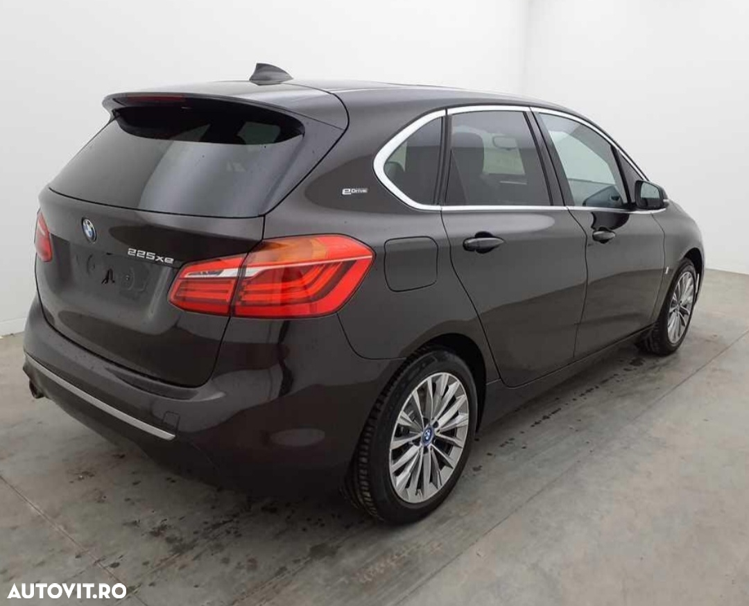 BMW Seria 2 225xe AT Luxury Line - 8