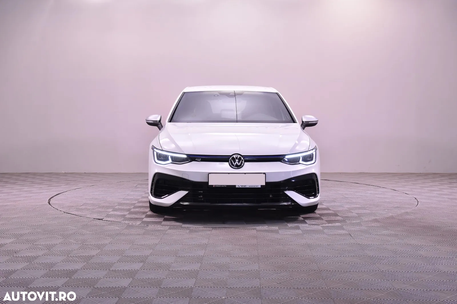 Volkswagen Golf 2.0 TSI DSG 4Motion R - 8