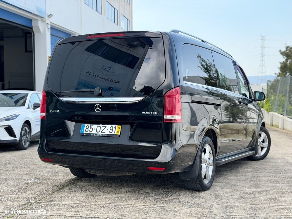 Mercedes-Benz V 250 - 8