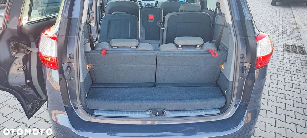 Ford Grand C-MAX 1.6 TDCi Titanium - 16