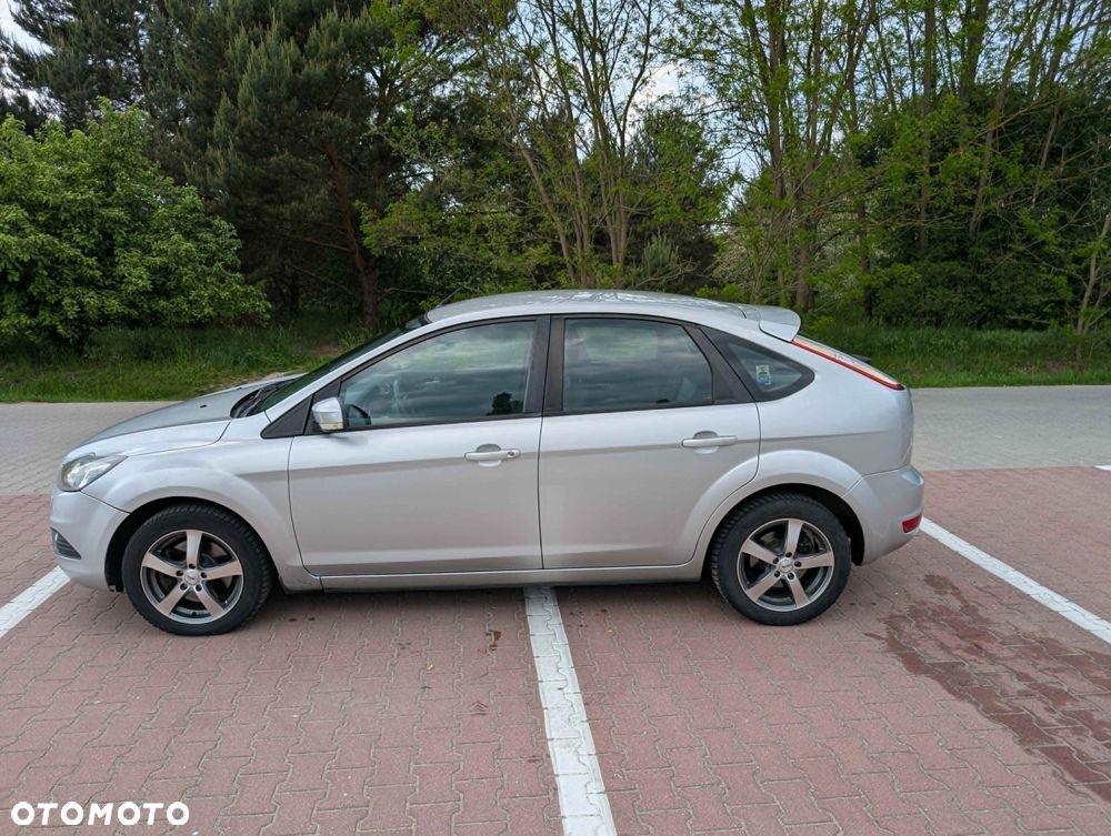 Ford Focus 2.0 TDCi Ghia DPF - 7