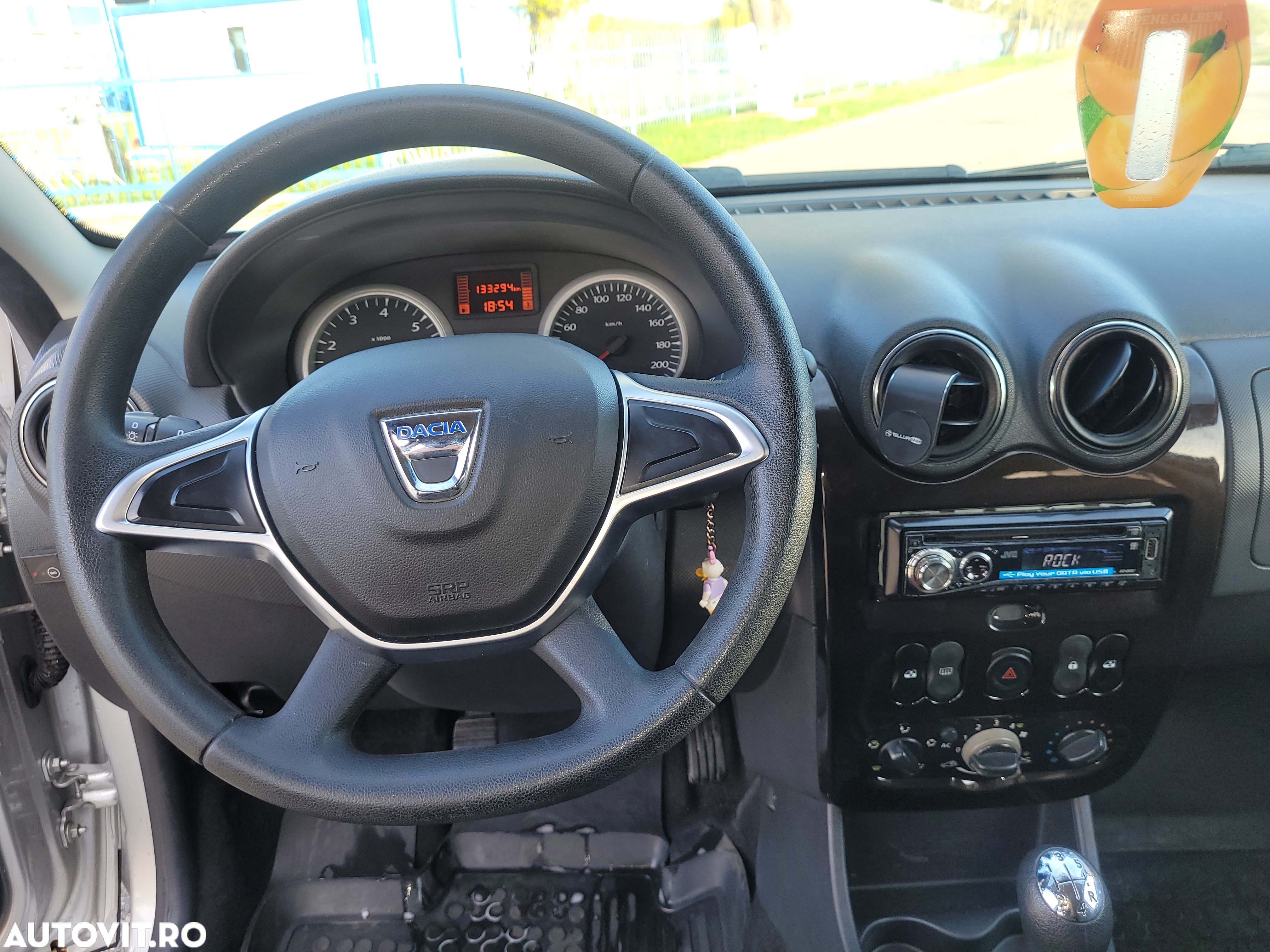 Dacia Sandero 1.4 MPI Laureate - 14