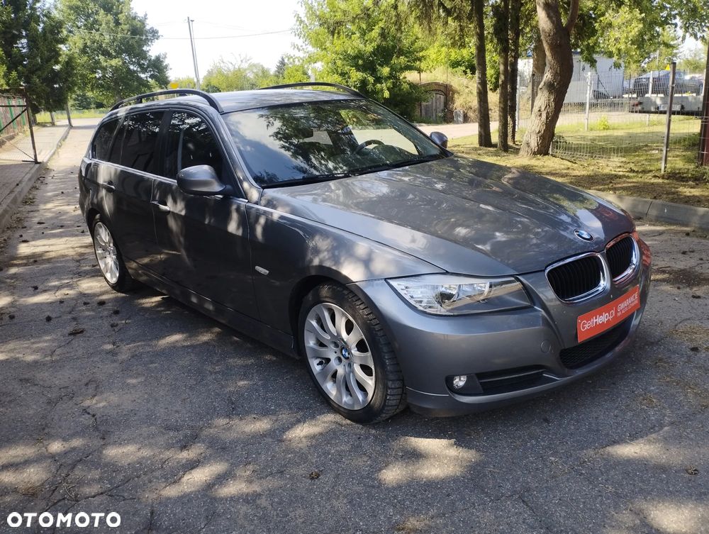BMW Seria 3 318d DPF Edition Sport - 3