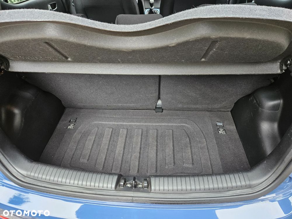 Hyundai i10 1.2 Premium - 28