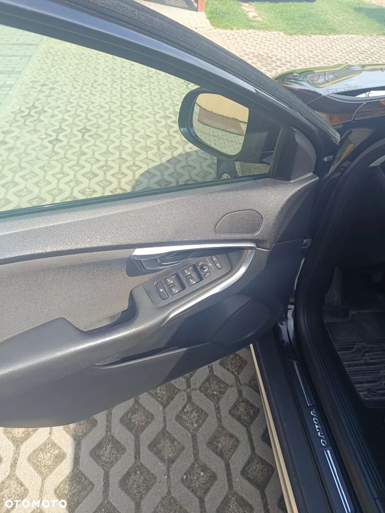 Volvo V40 Cross Country D3 - 16