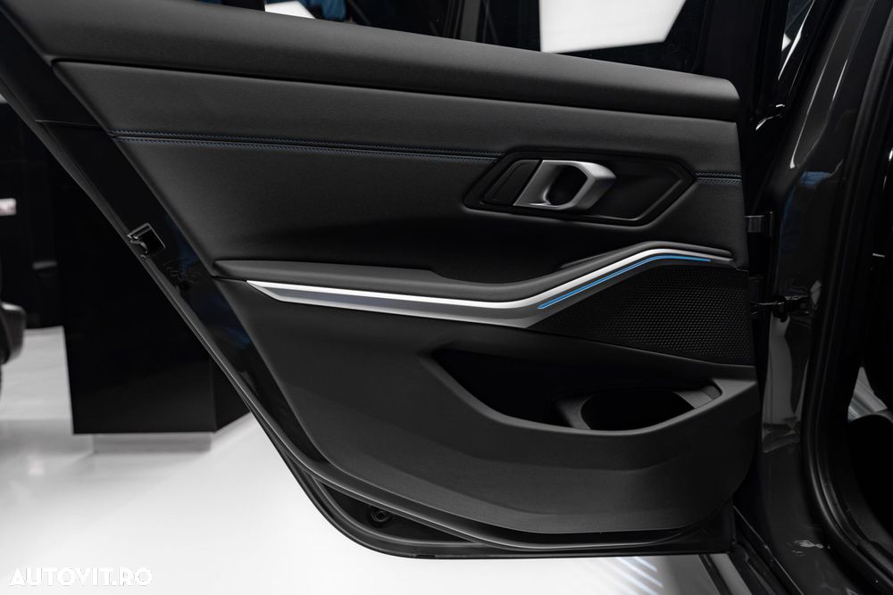 BMW Seria 3 - 31