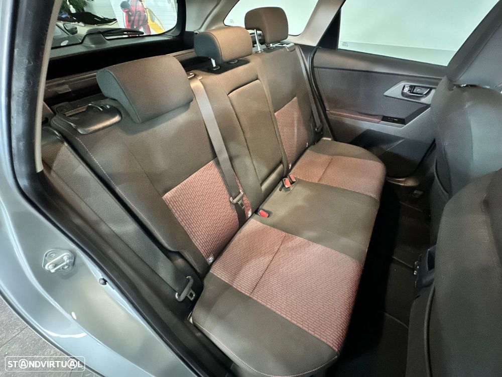 Toyota Auris Touring Sports 1.4 D-4D Comfort+Pack Sport - 29