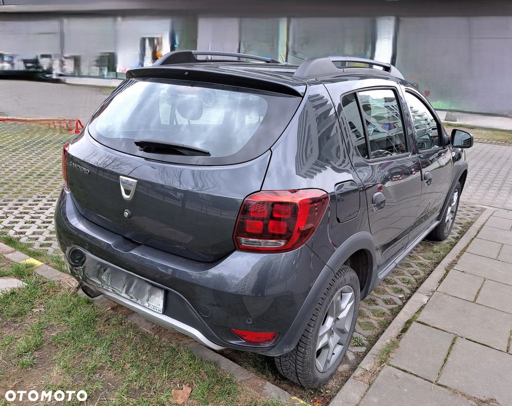 Dacia Sandero 0.9 TCe Laureate - 3