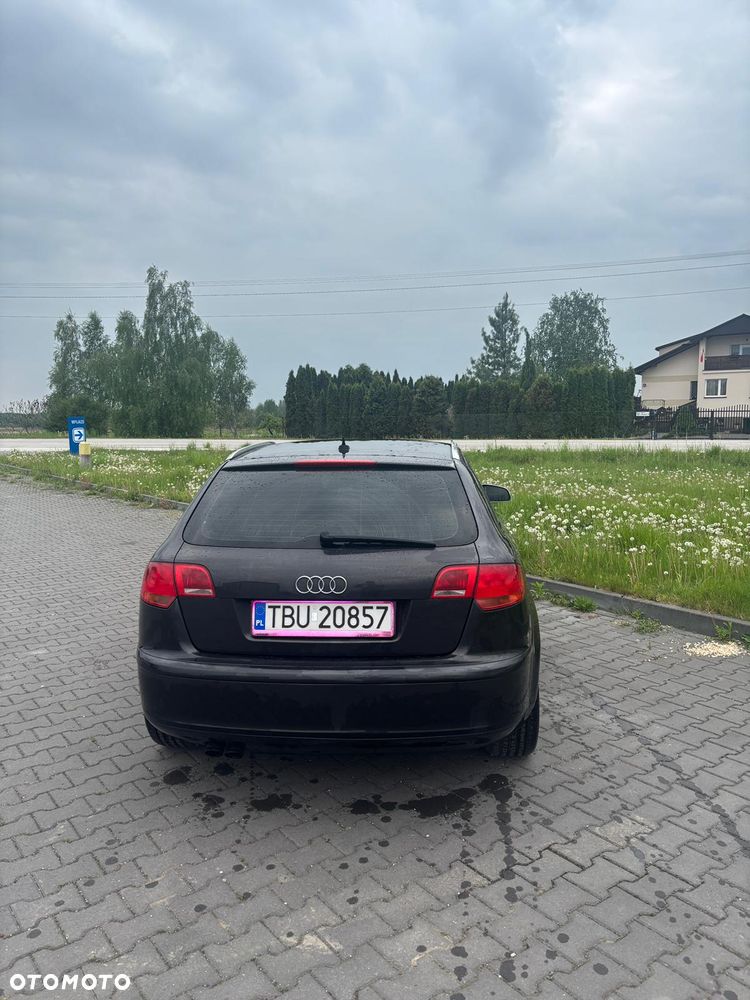 Audi A3 Sportback 2.0 TDI DPF S line Sportpaket plus - 6