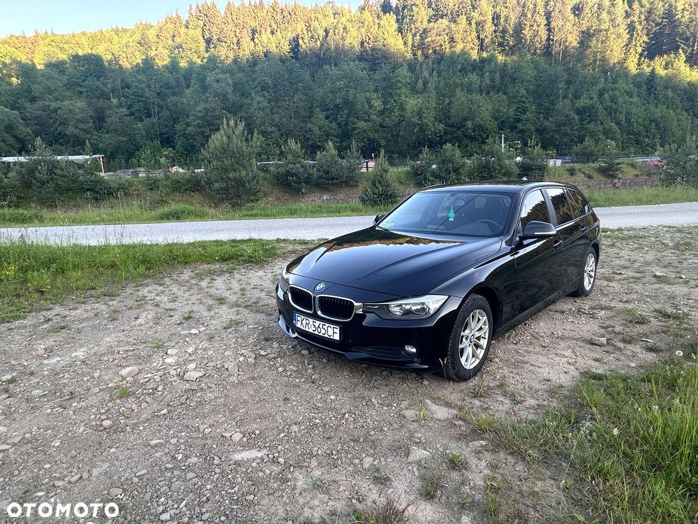 BMW Seria 3 320d Efficient Dynamics Sport Line - 4
