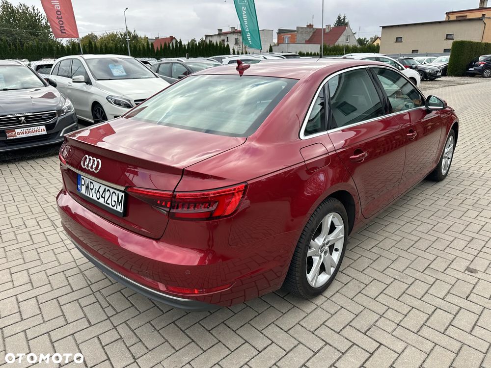 Audi A4 Limousine - 3