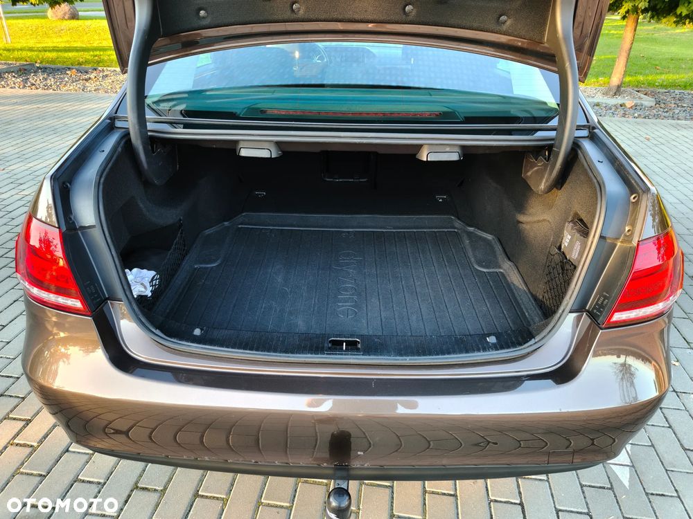 Mercedes-Benz Klasa E - 10