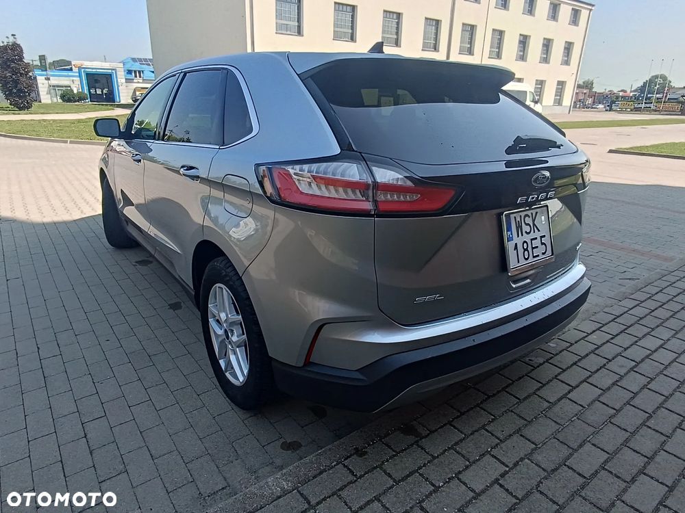 Ford Edge - 3