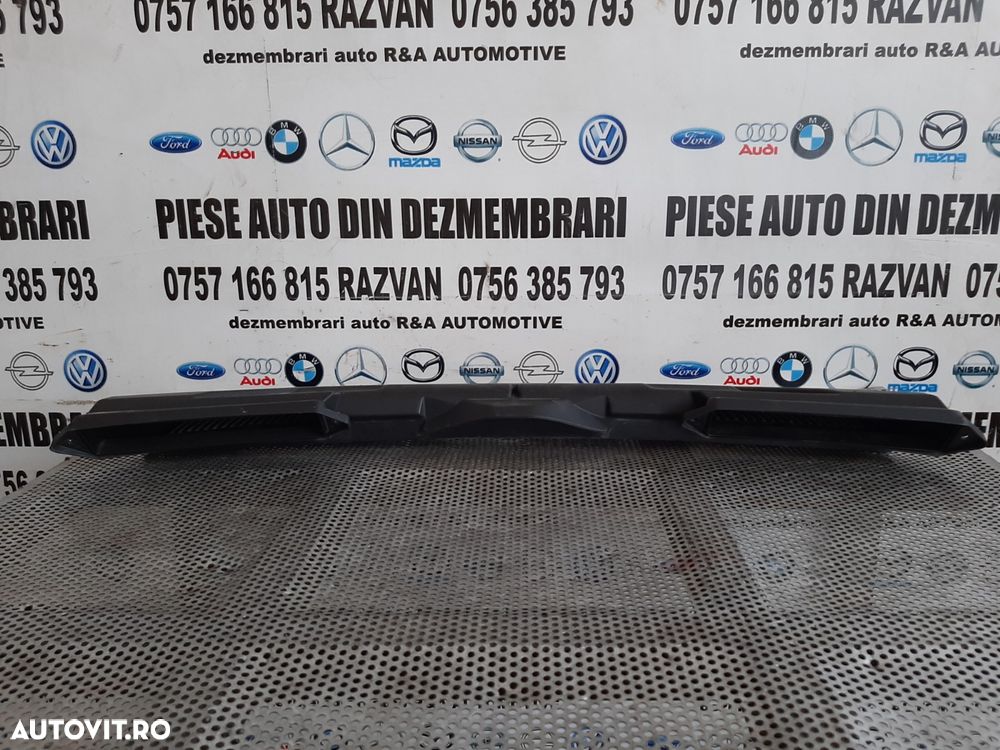 Carcasa Filtru Polen Bmw Seria 1 E87 E88 E81 E82 Dezmembrez Bmw E87 - 5