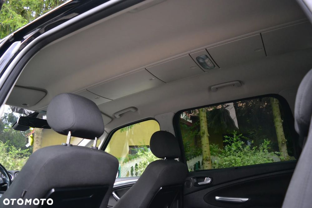 Ford Galaxy 2.0 TDCi Titanium - 18