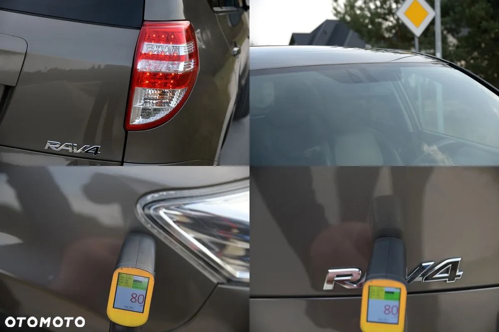 Toyota RAV4 - 14