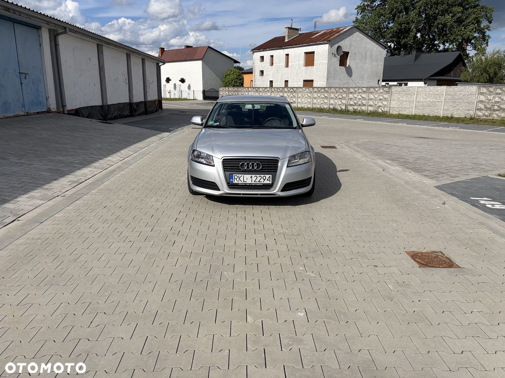 Audi A3 Sportback - 3