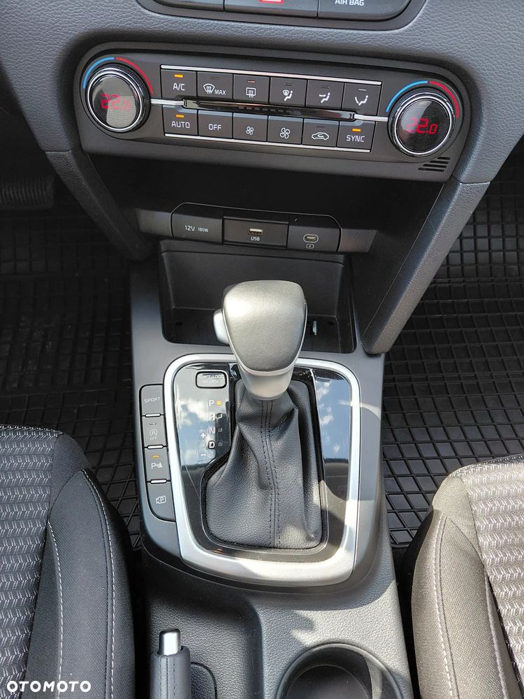 Kia XCeed 1.5 T-GDI M DCT - 18