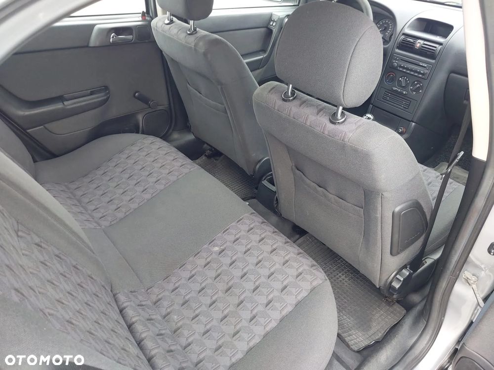 Opel Astra 1.6 GL / Start - 5