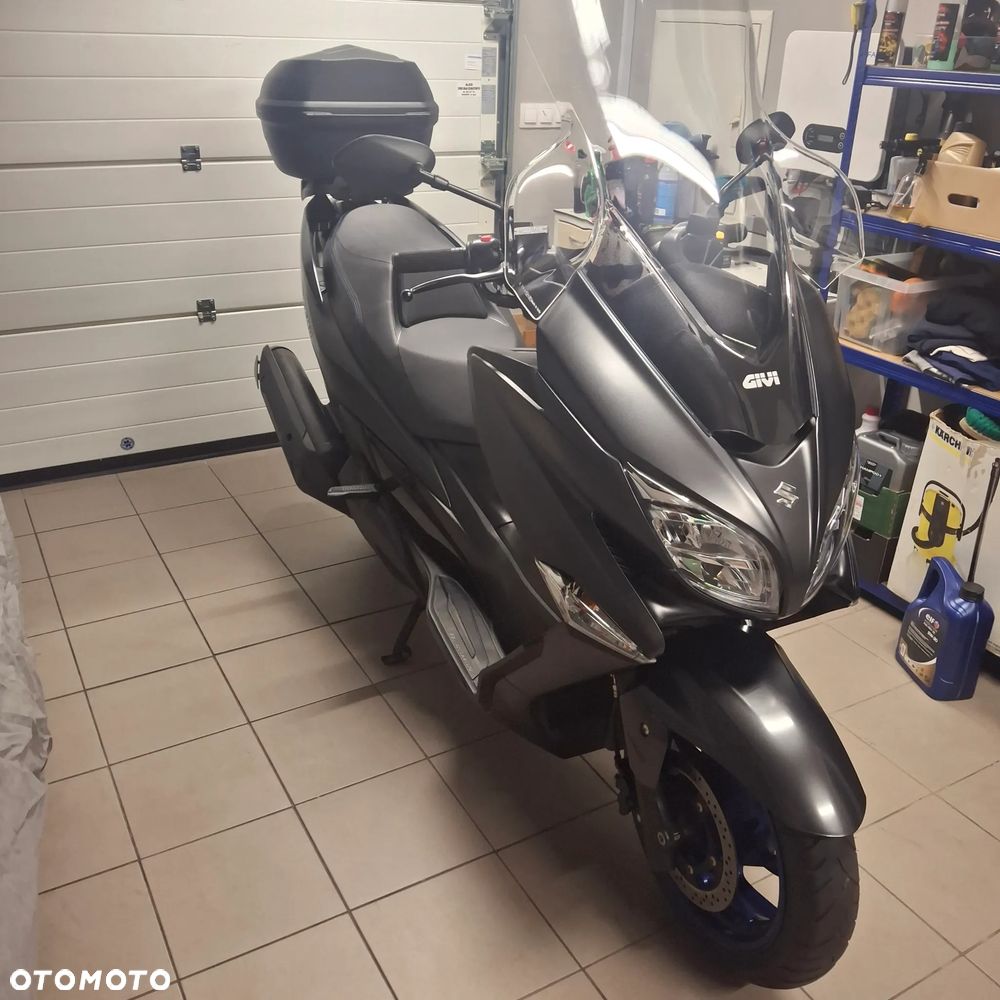 Suzuki Burgman - 1