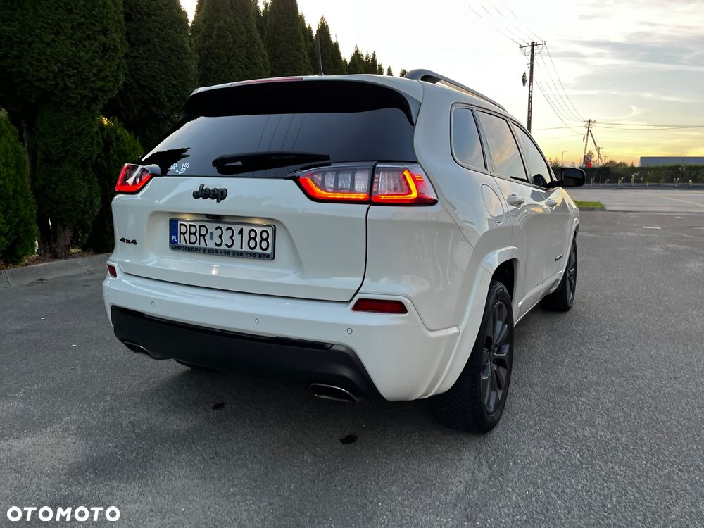 Jeep Cherokee - 17