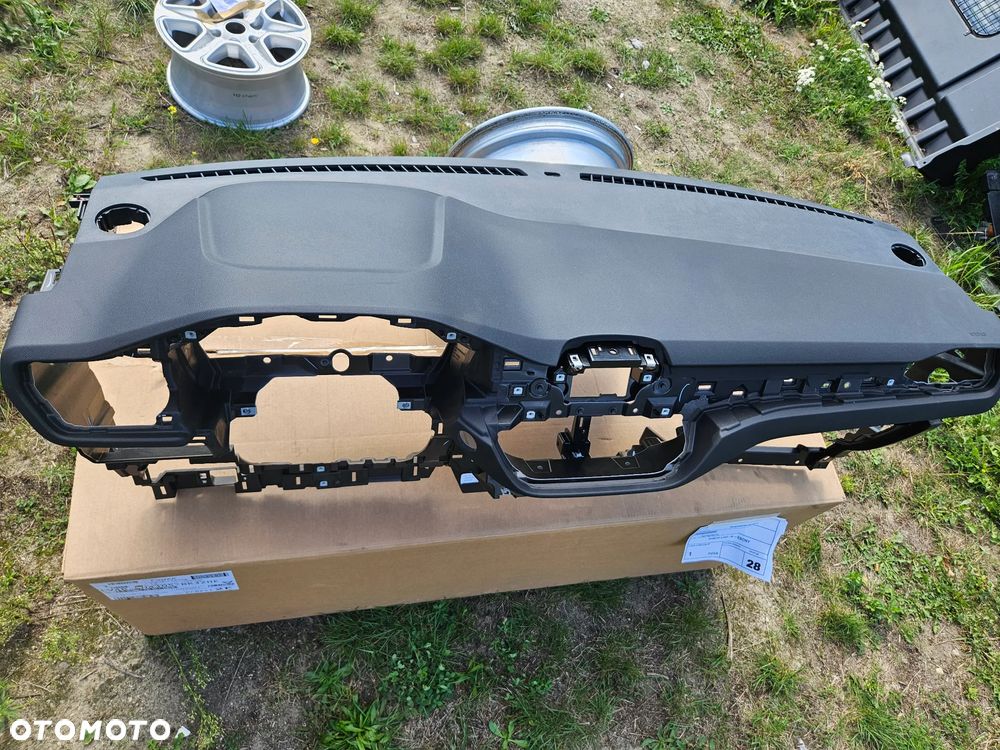 KONSOLA DESKA  FORD KUGA MK3 NOWA!!!!!  B.ŁADNA RADOM - 2