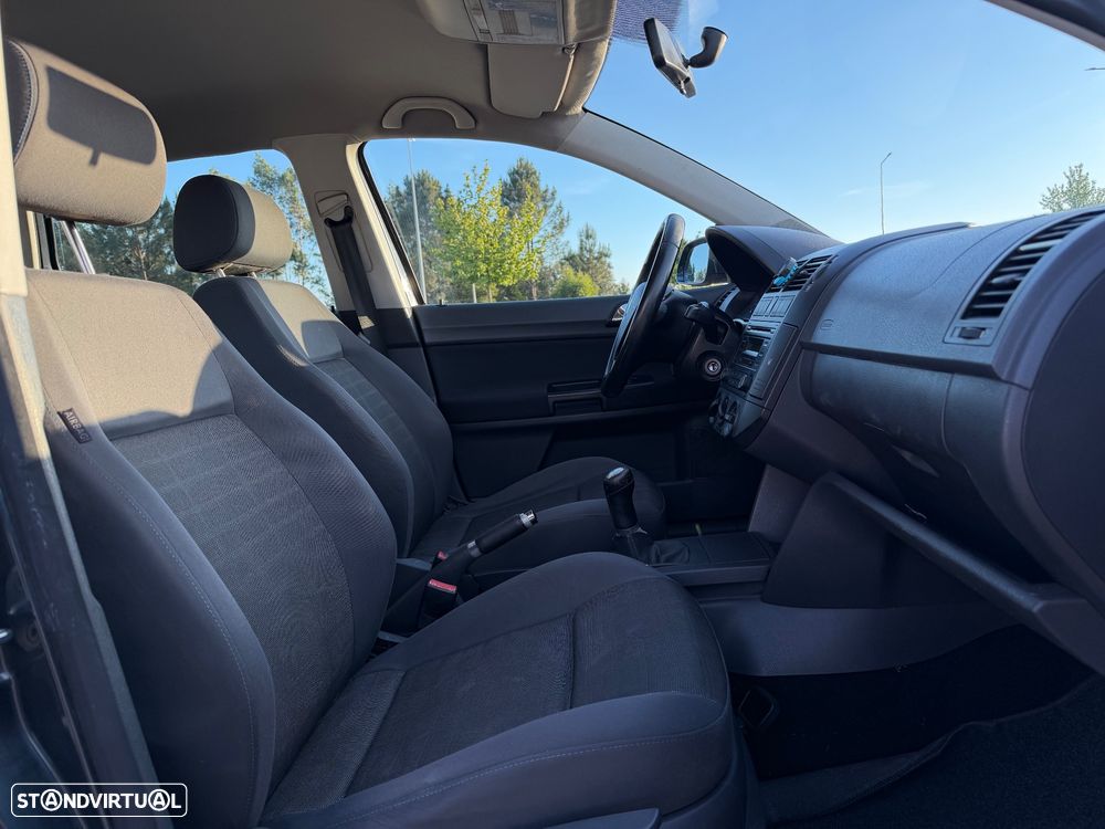 VW Polo 1.2 Live - 14