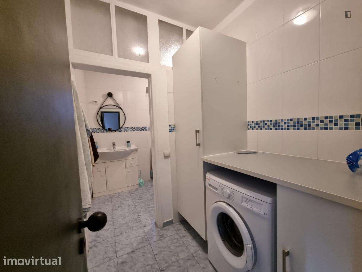 Quarto - localizado em Alcântara Lisbon - Grande imagem: 5/9
