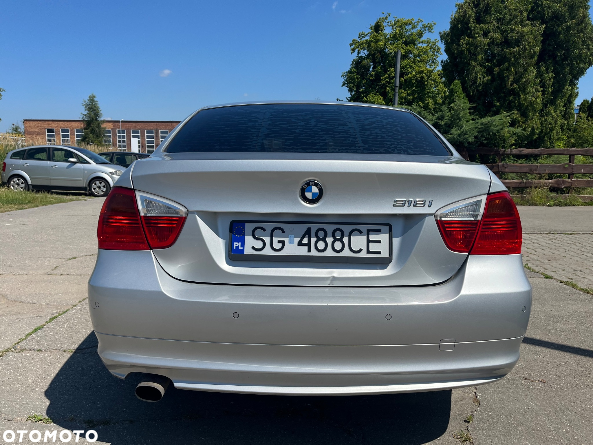 BMW Seria 3 318i - 6
