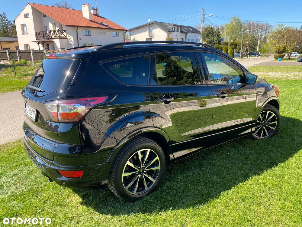 Ford Kuga 2.0 TDCi 4x4 ST-Line - 3